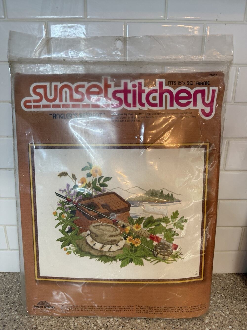 Vtg Sunset Stitchery Angler's Retreat Needlepoint Kit 16x20 1980 Fishing #2457